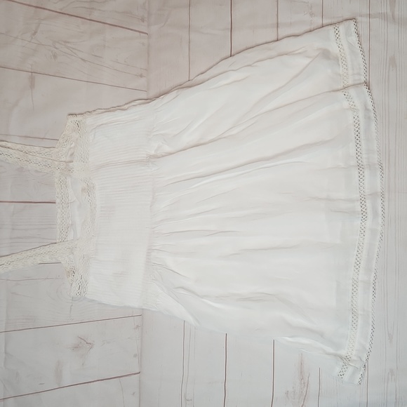 Aritzia Leone White Lined Dress | Medium - Picture 10 of 12